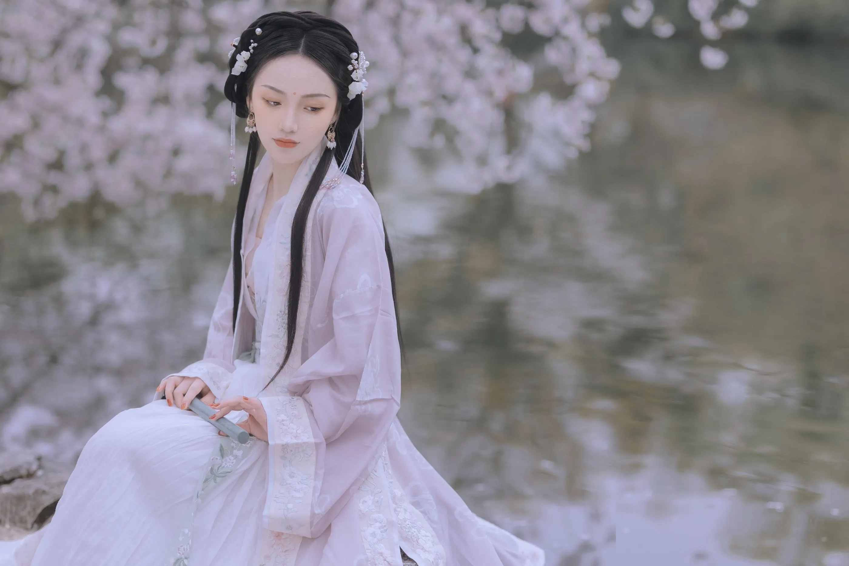 [YITUYU艺图语]2022.01.14 樱花落 Joyceee [26P]插图